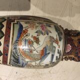 Baluster vase china
