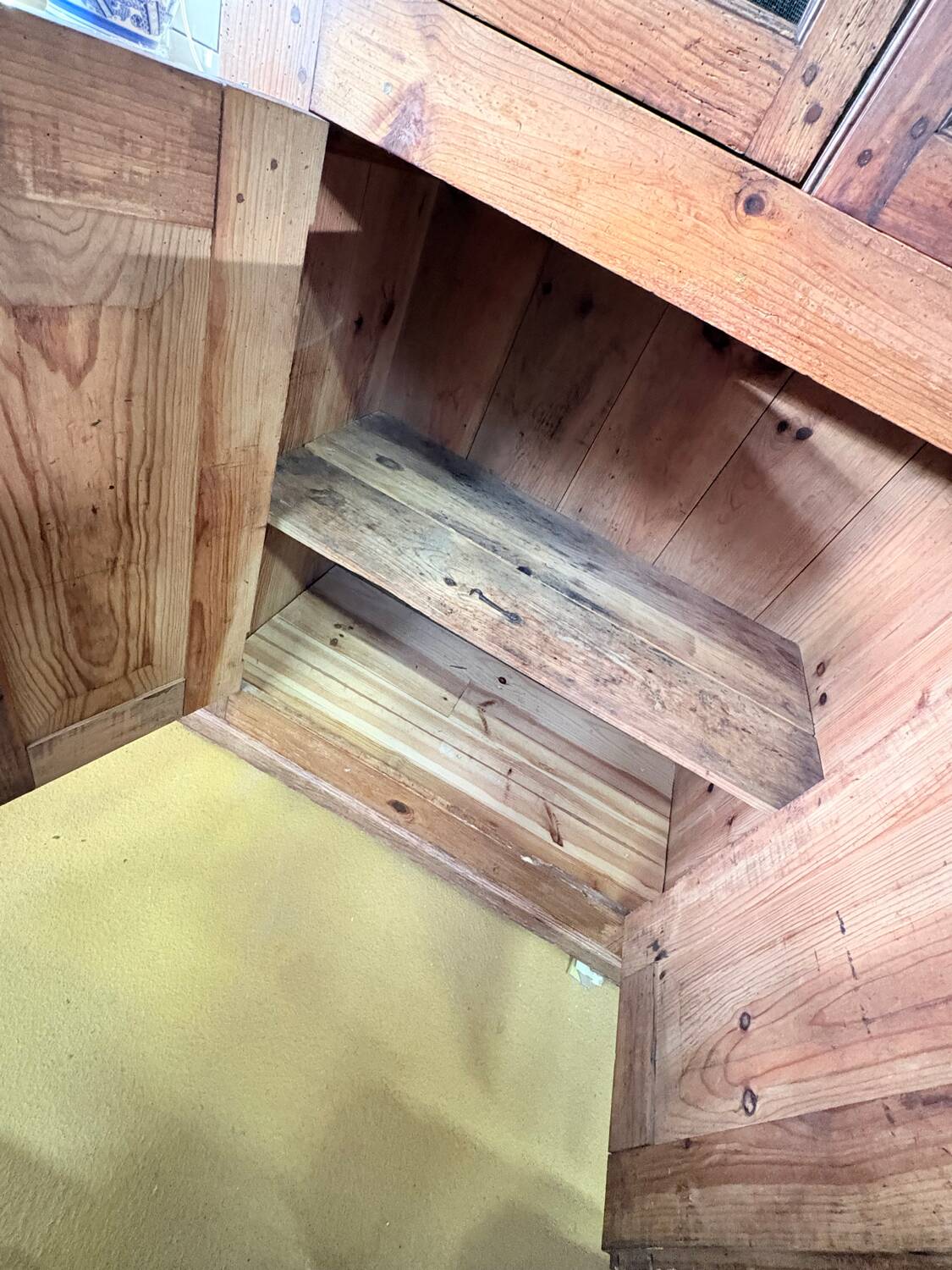 Breton display cabinet in pitch pine