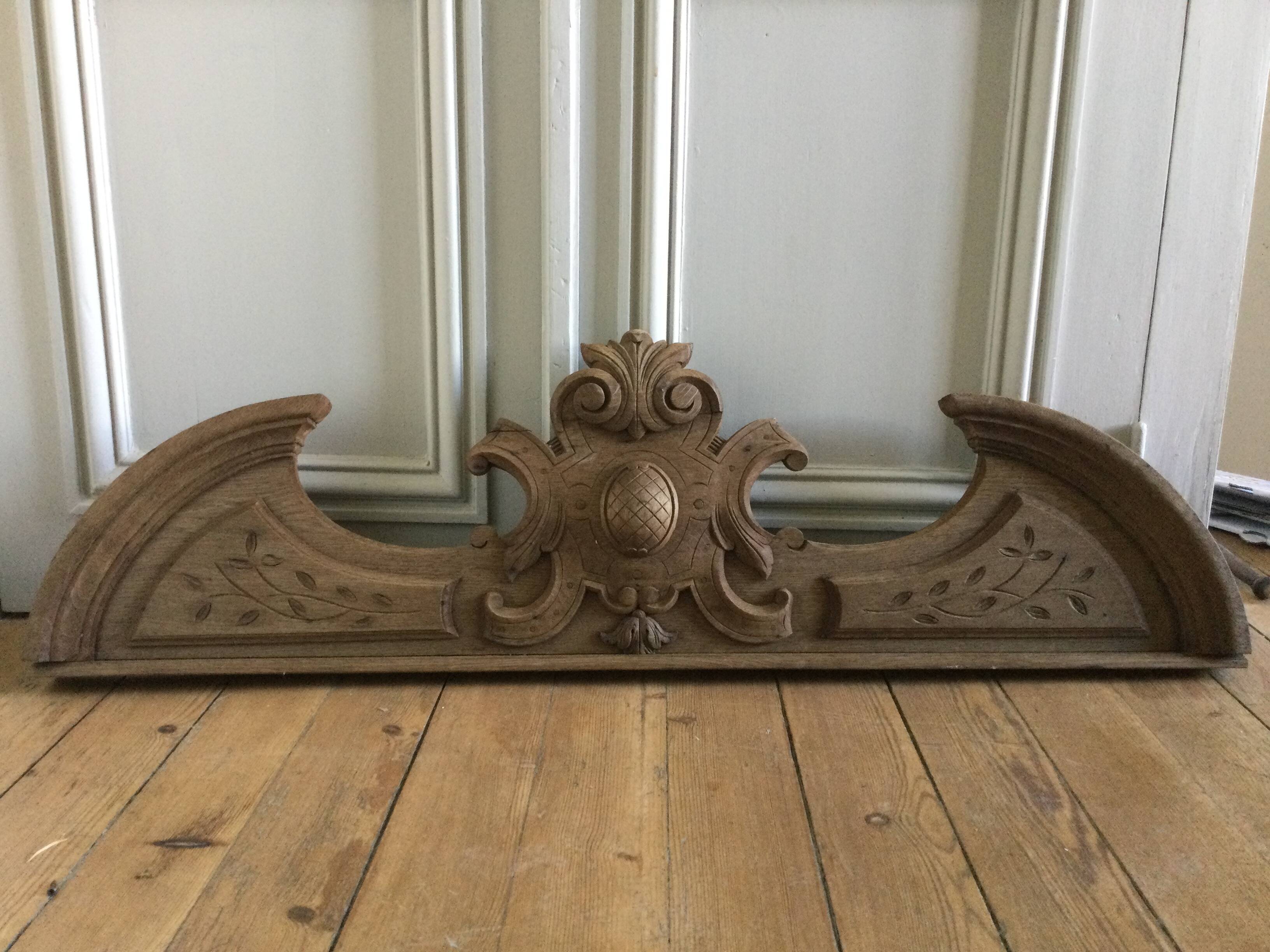 Ancient oak pediment