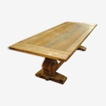 Monastery table in raw wood