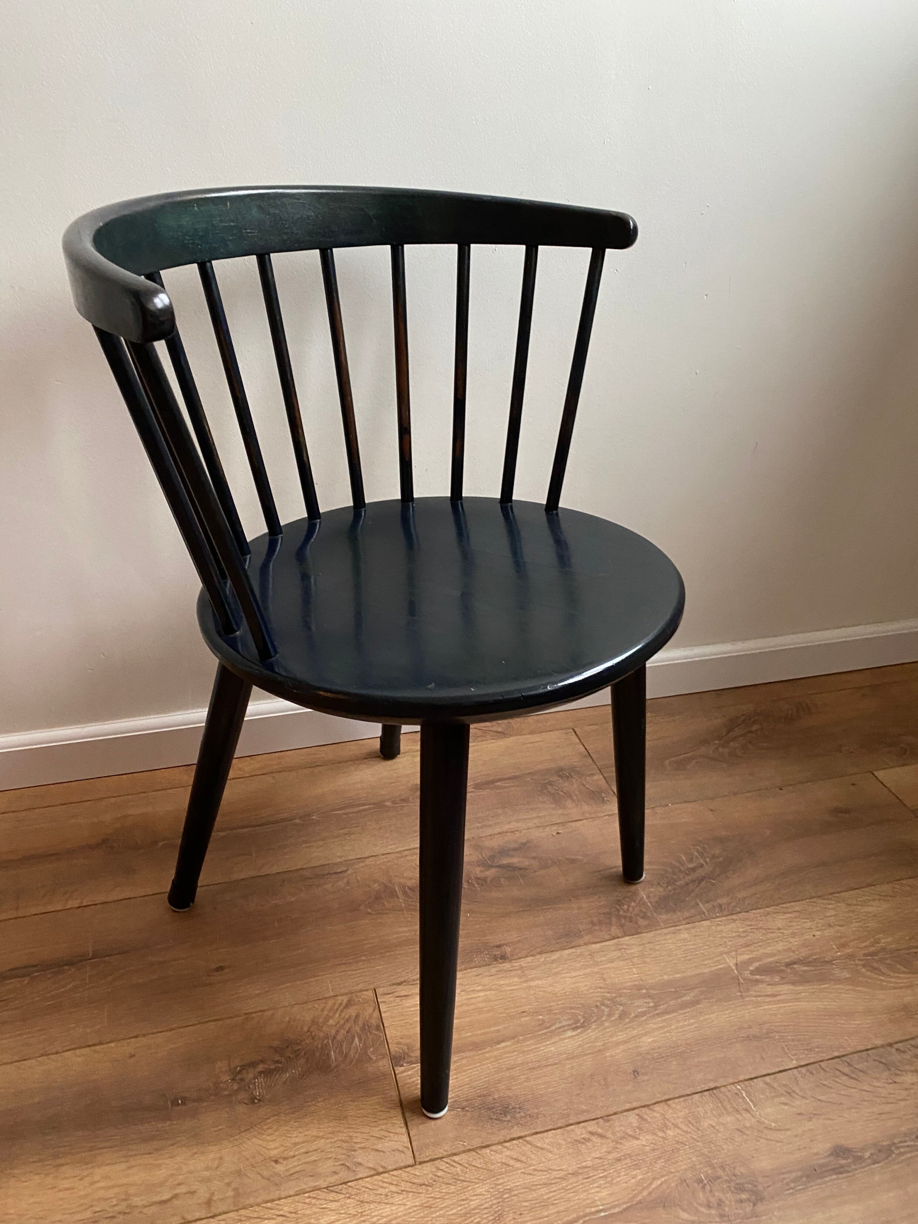 Mid-Century Scandinavian Spindle Back Side Chair from Nesto, 1960s