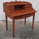 Solid wood stepped office