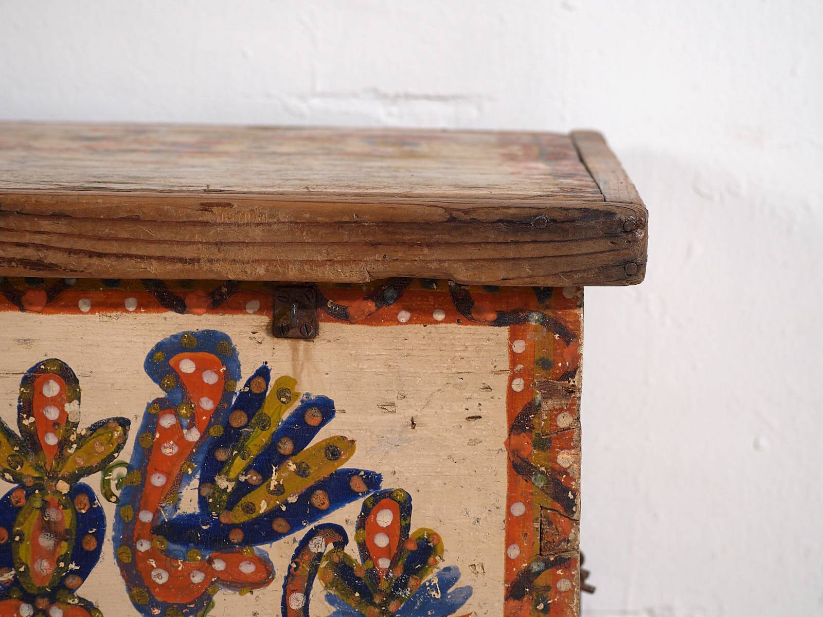 Antique hand-painted folk-style trunk (c.1880) #14