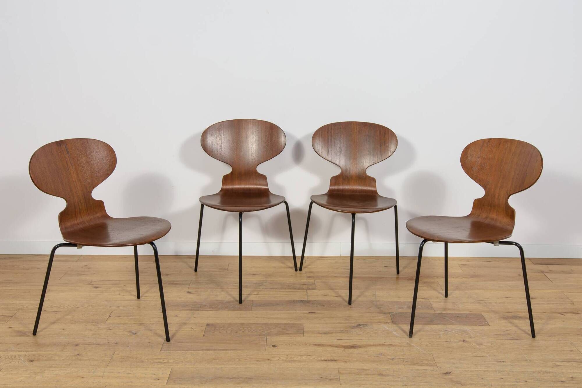 Ant Chair Model 3101 in Teak by Arne Jacobsen for Fritz Hansen, 1970s, Denm