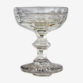 Coupe à champagne en cristal de Baccarat modèle Jonzac