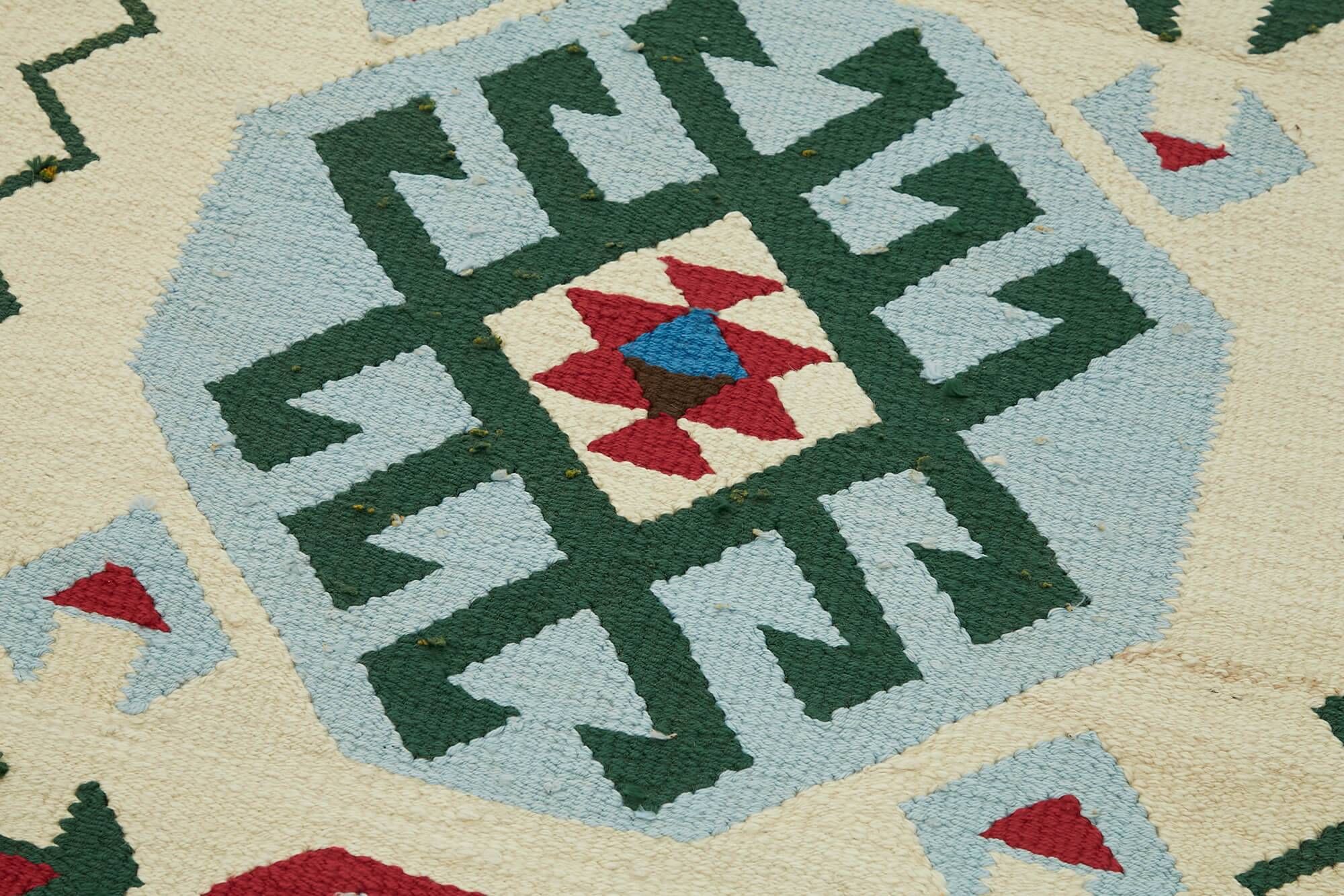Turkish Handwoven Vintage Herki Kilim 85 cm x 375 cm