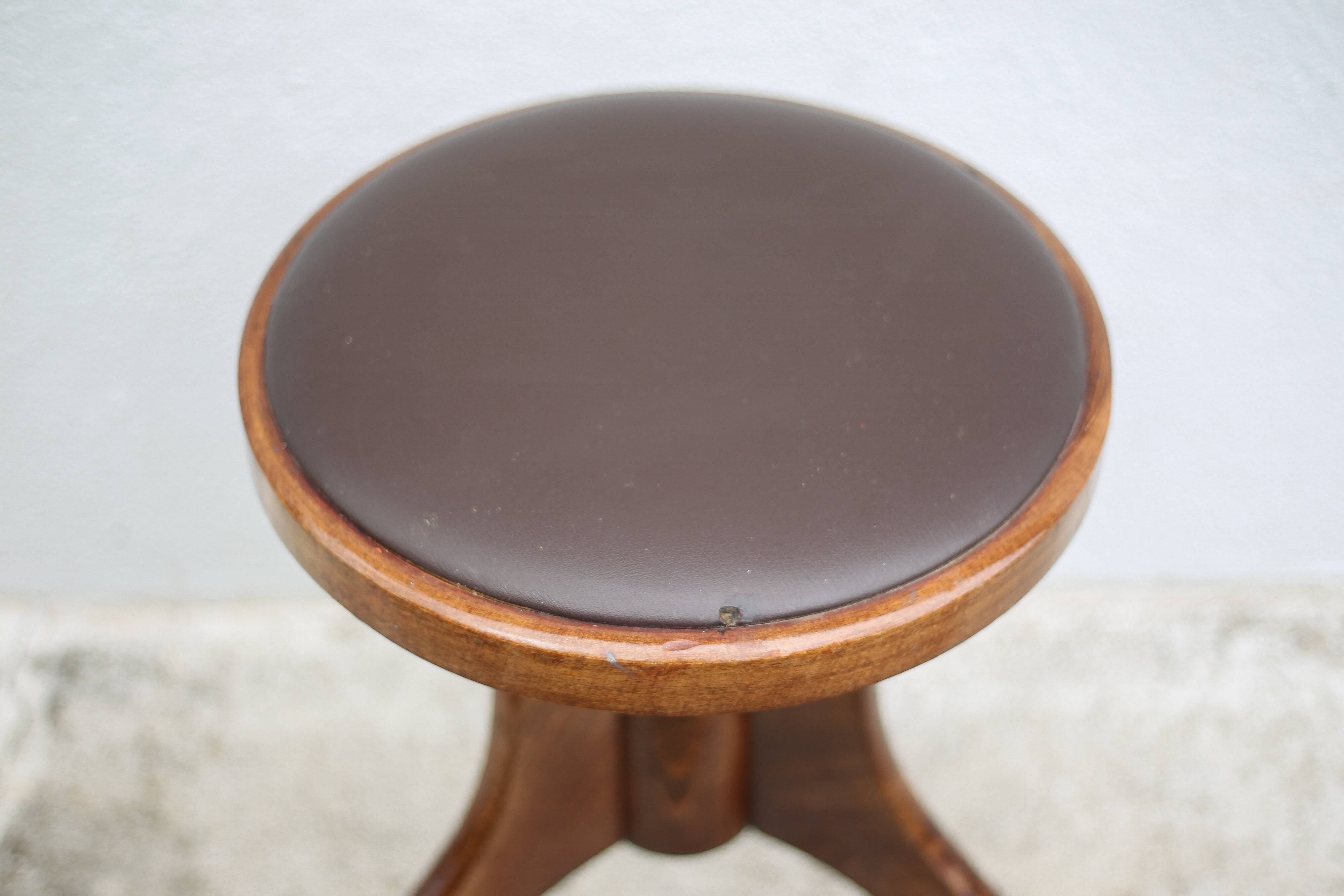 Vintage stool, Reiner piano stool, height adjustable stool, tripod stool, decoration