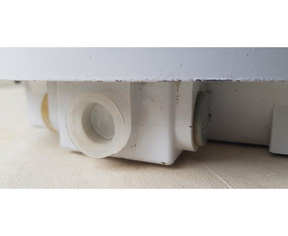 Industrial window ceiling