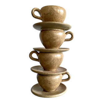 Six stoneware cups/saucers