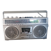 Radiola cassette radio