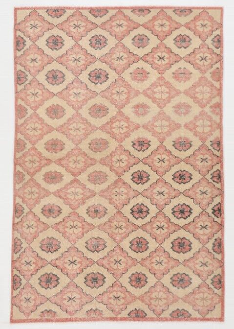 Antique handmade vintage rug 202x138cm