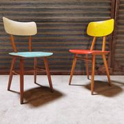 Paire de chaises en bois ton  république tchèque 1960