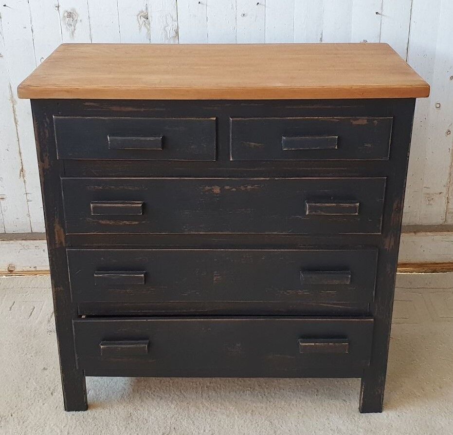 Commode vintage