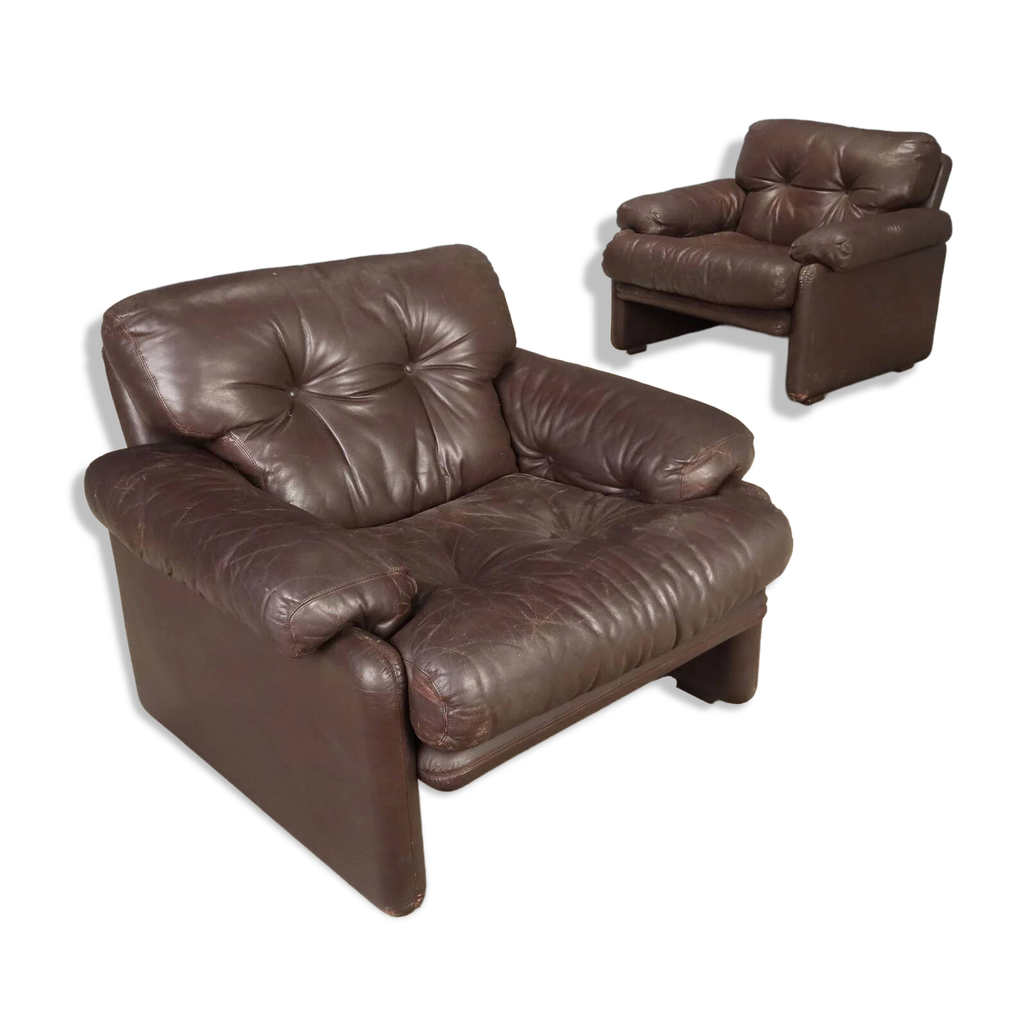Pair of brown leather armchairs "Coronado"