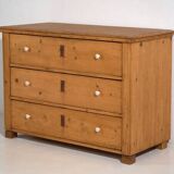 Antique three-drawer chest (circa 1920)