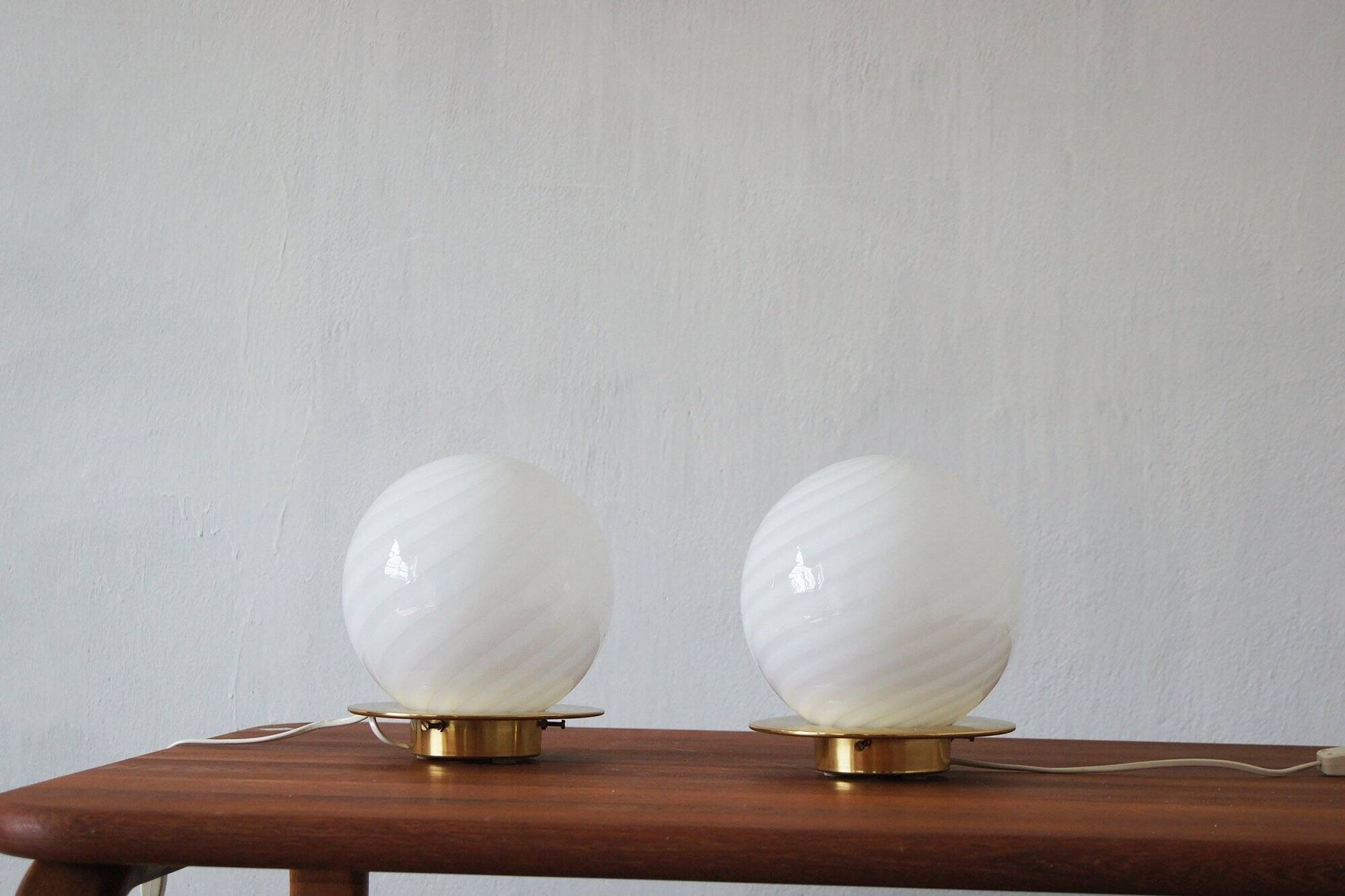 Table Lamps style 'Tessuto' design Paolo Venini Italy set of 2