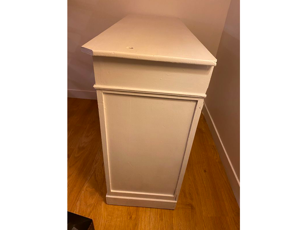 Old white Parisian buffet