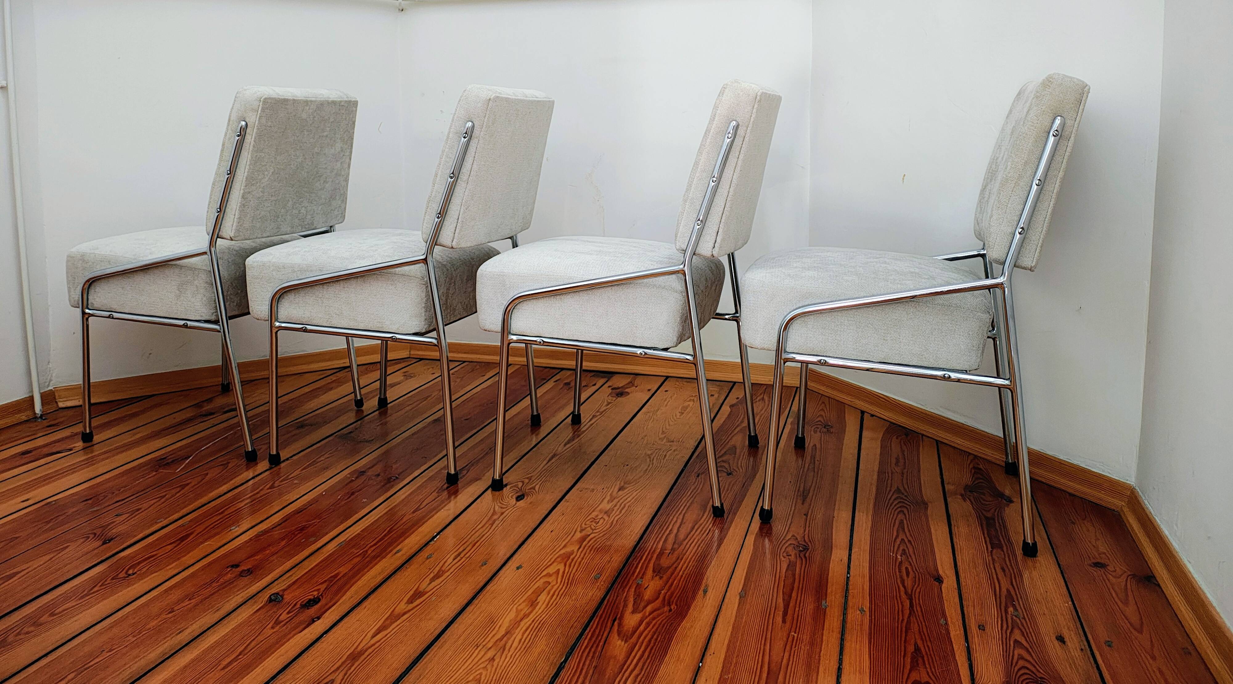 Bauhaus Dining Chairs attributed to Hynek Gottwald, Former Czechoslovakia,
