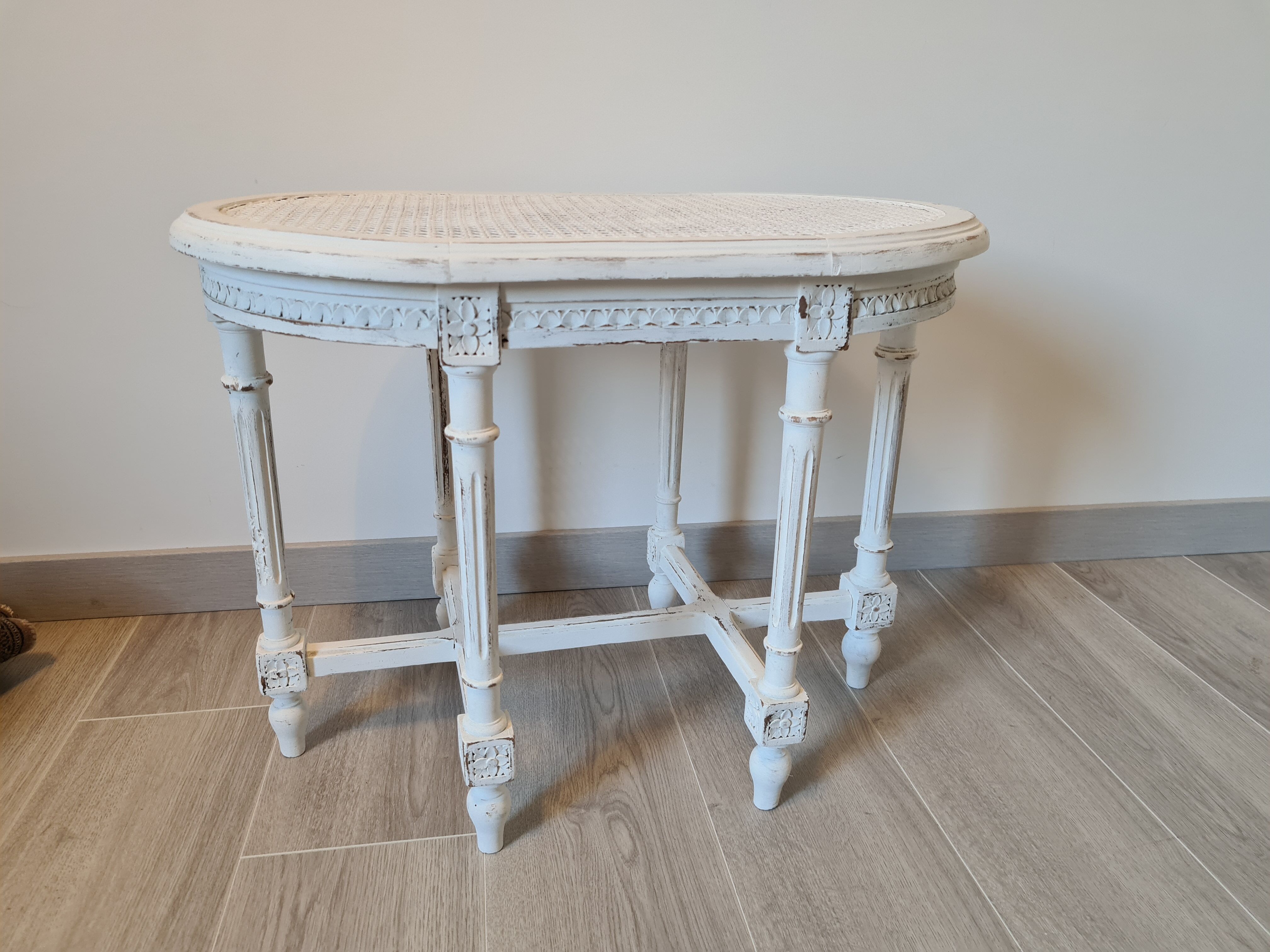 Small piano bench canné shabby chic style