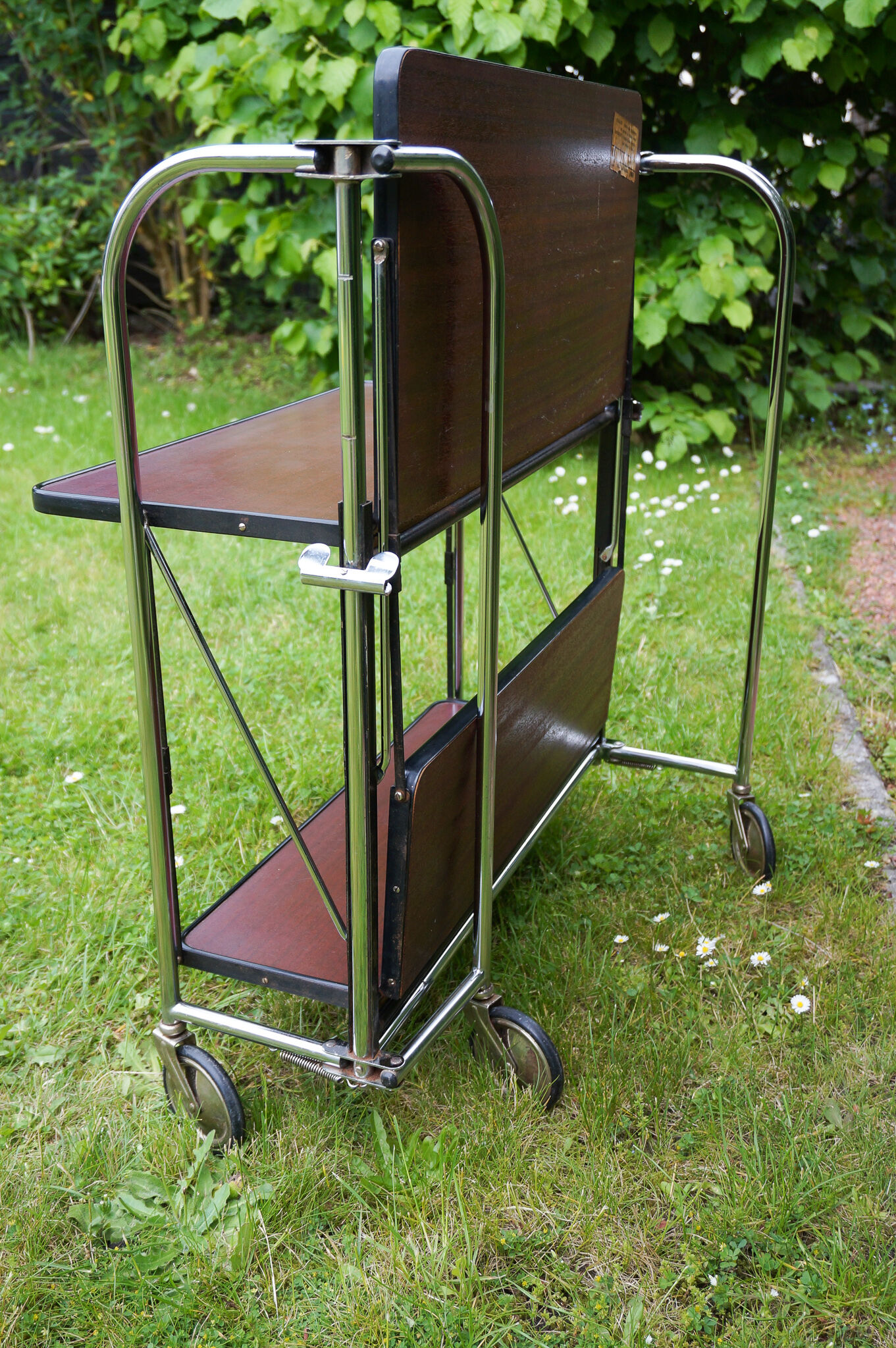 Vintage roulette service