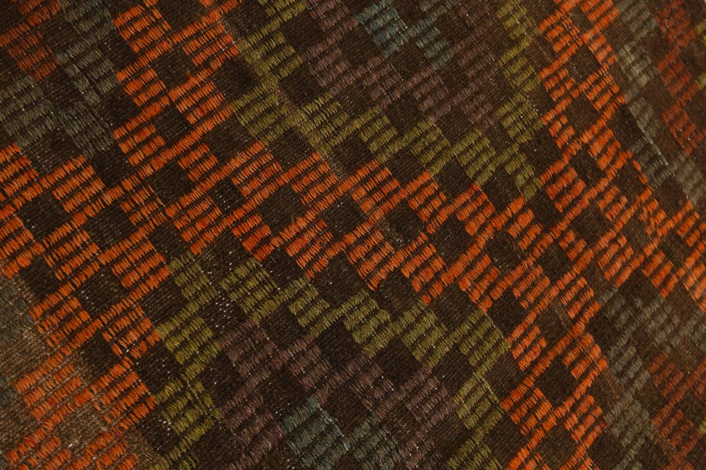 Tapis Kilim Tribal Vintage – Motifs Géométriques Terre & Orange, 207x301 Cm