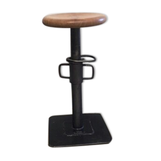 Tabouret industriel metal signé du designer Pezon