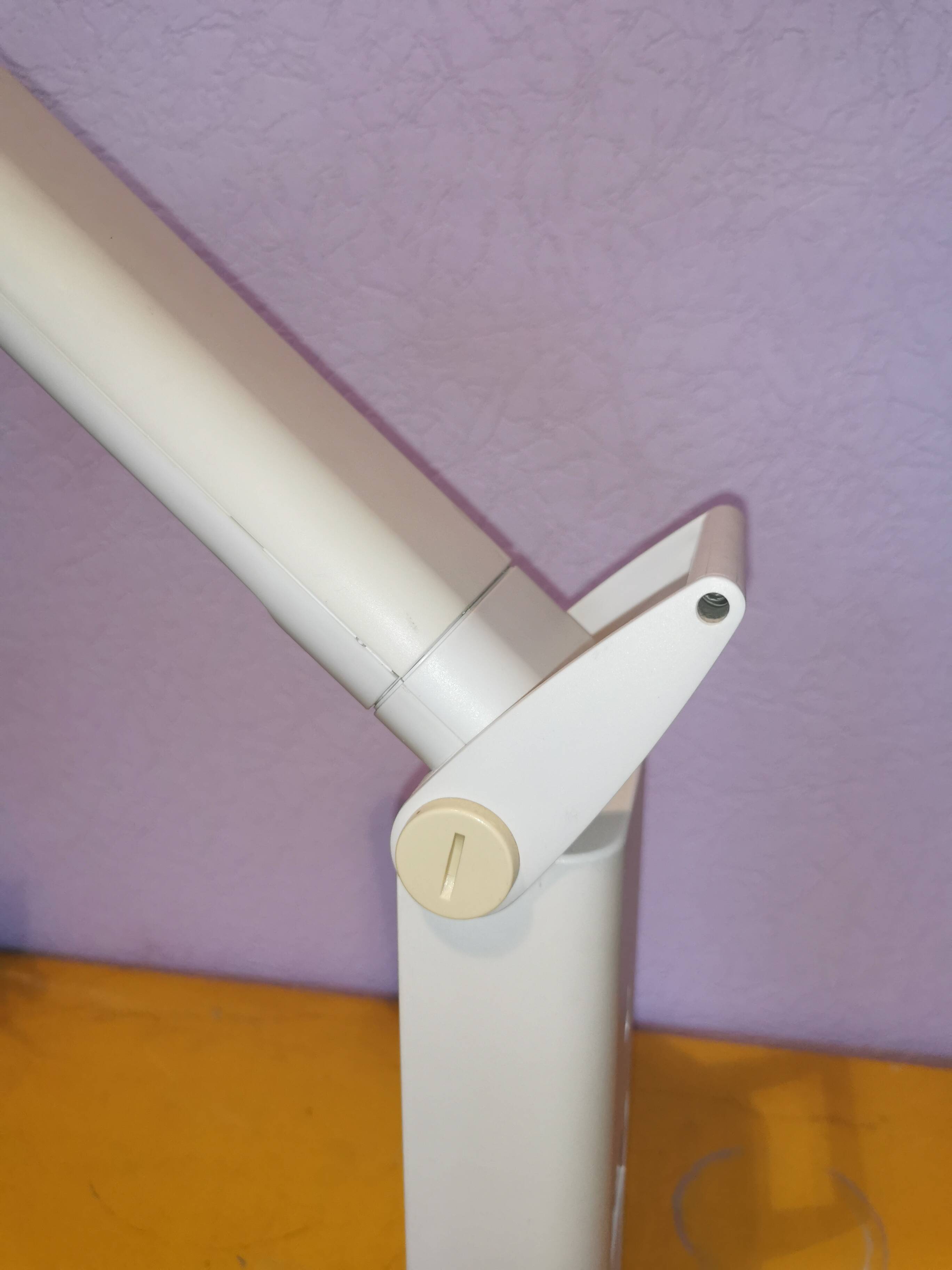 Postmodern foldable lamp, 1980
