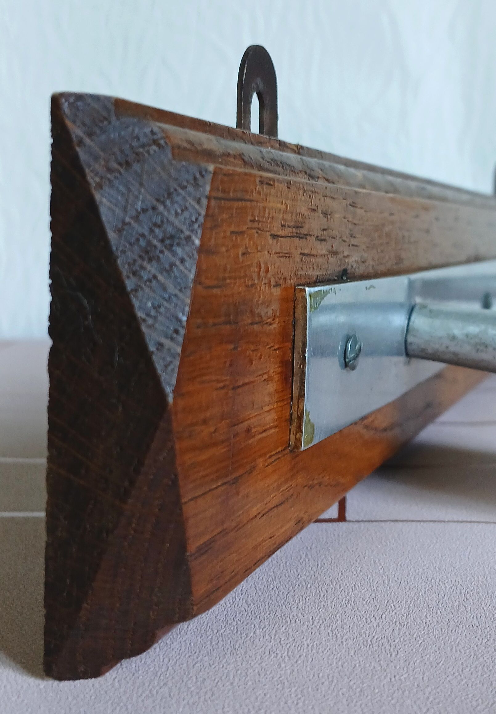 Coat rack with 2 hooks Art Deco in oak & aluminium, 1930