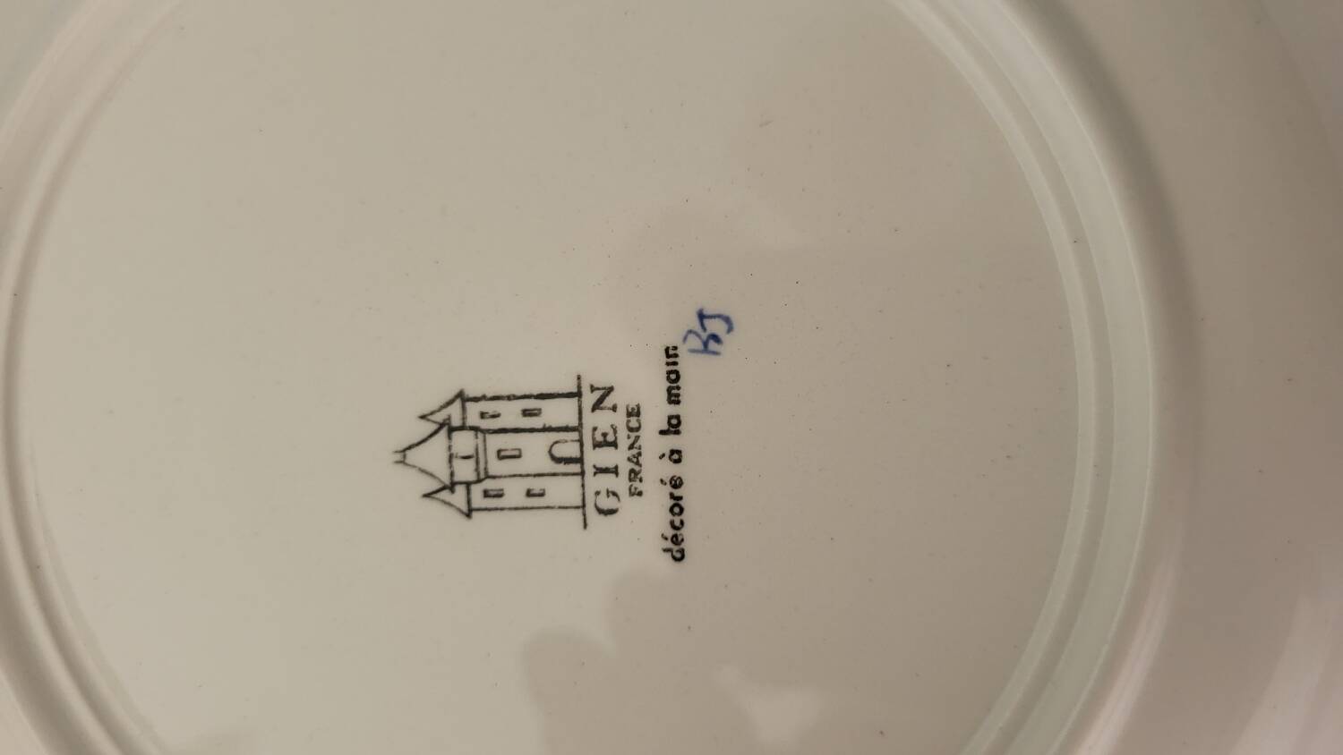 Gien Dionysos earthenware service