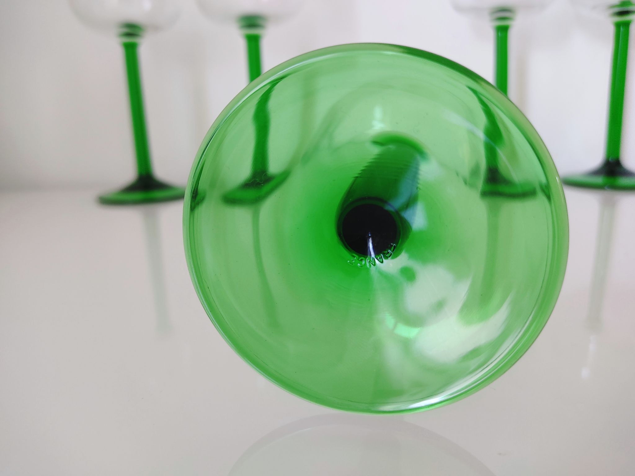 Set de 8 verres à vin cristal La Rochère et verre