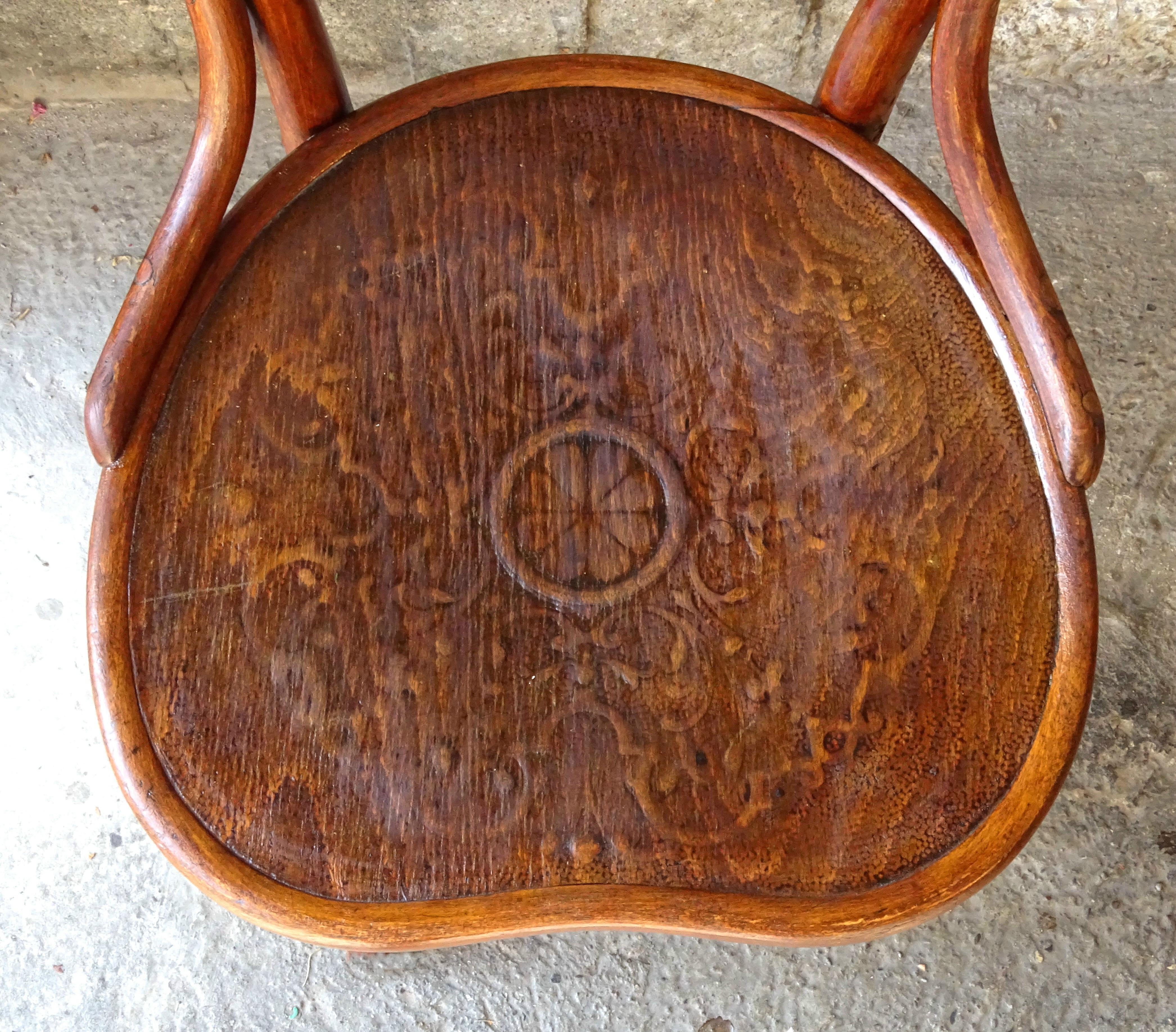 Thonet chair No. 28 sitting wood, circa 1900