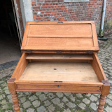 Oak sloping secretary