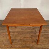 Square table in teak 85 x 85 cm