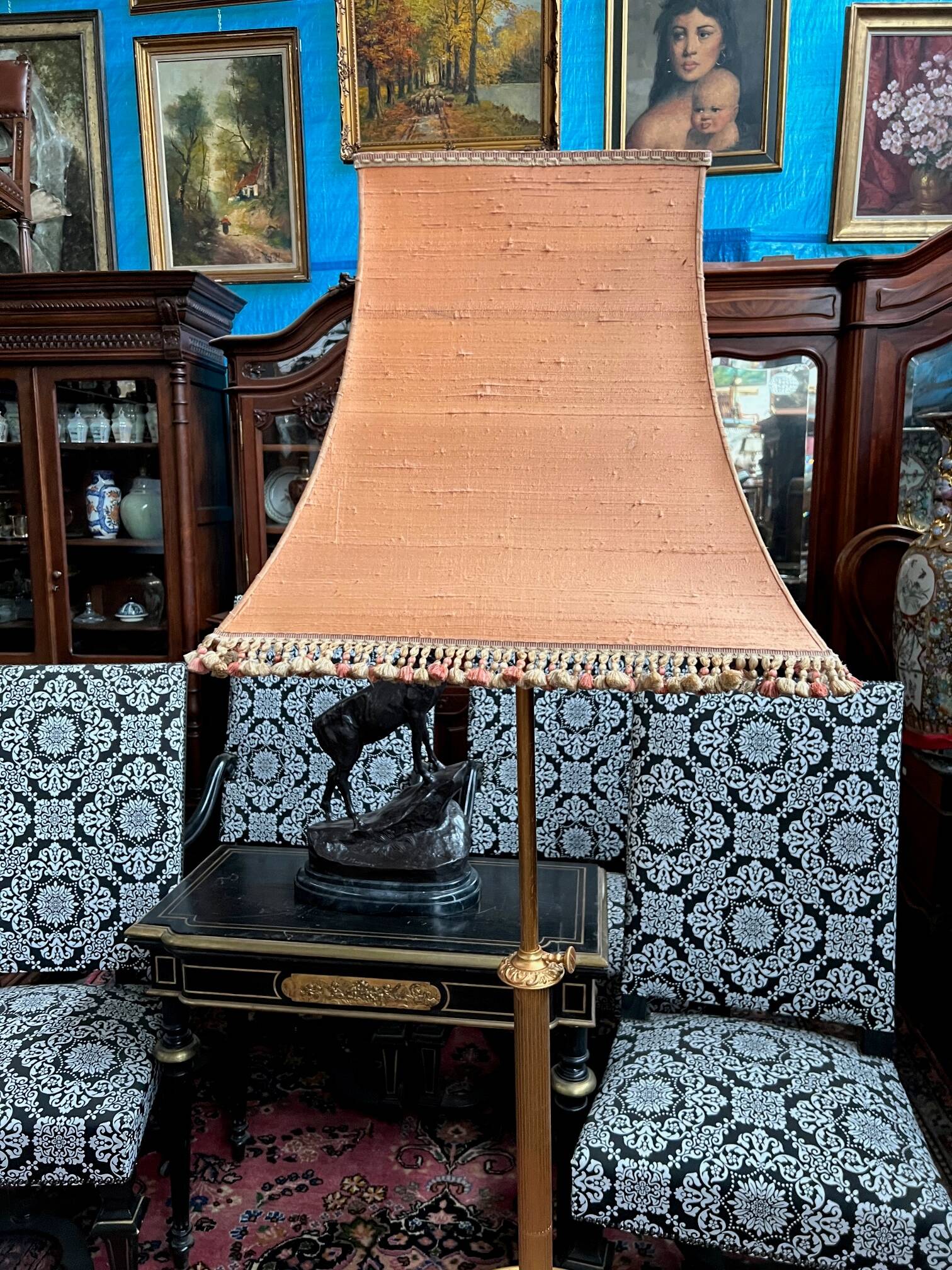 Floor lamp with telescopic base. Bronze, onyx.