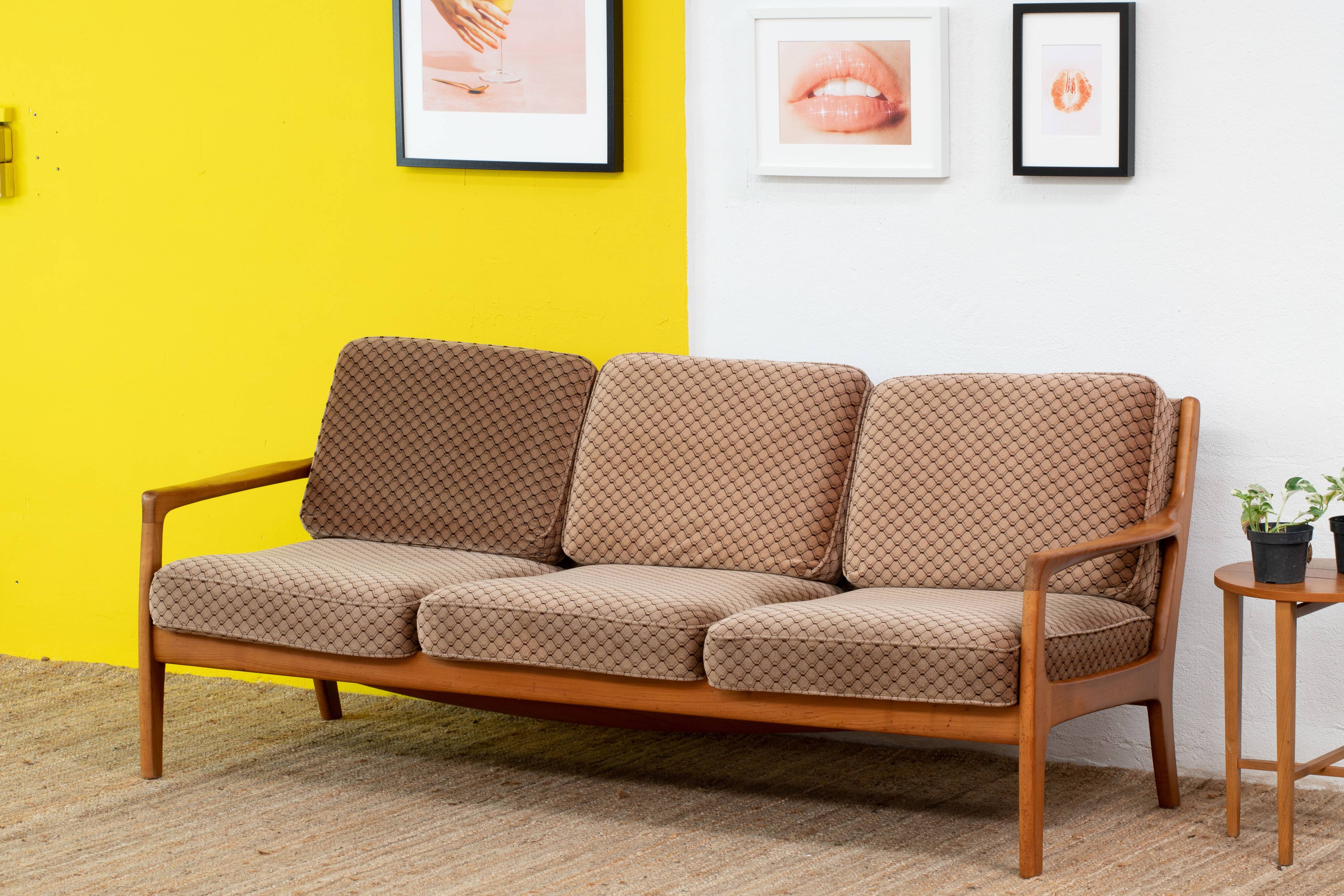 Vintage Scandinavian sofa – 199 cm