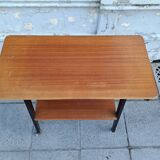Side table on wheels