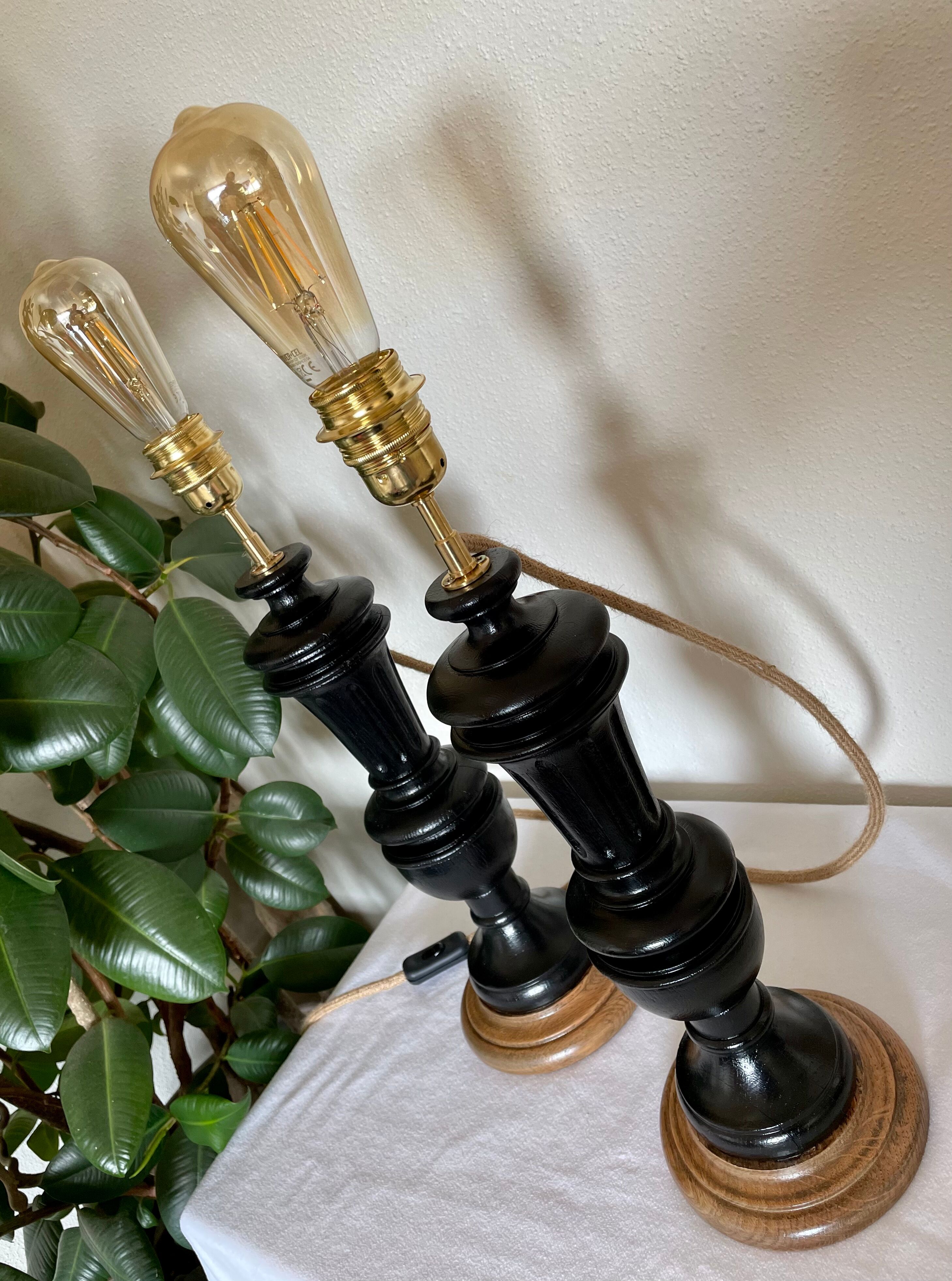2 pieds de lampe bois et noir