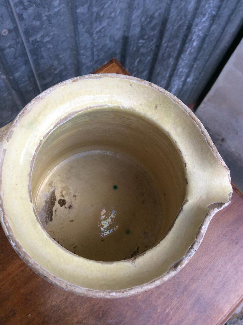 Pitcher water or vintage milk