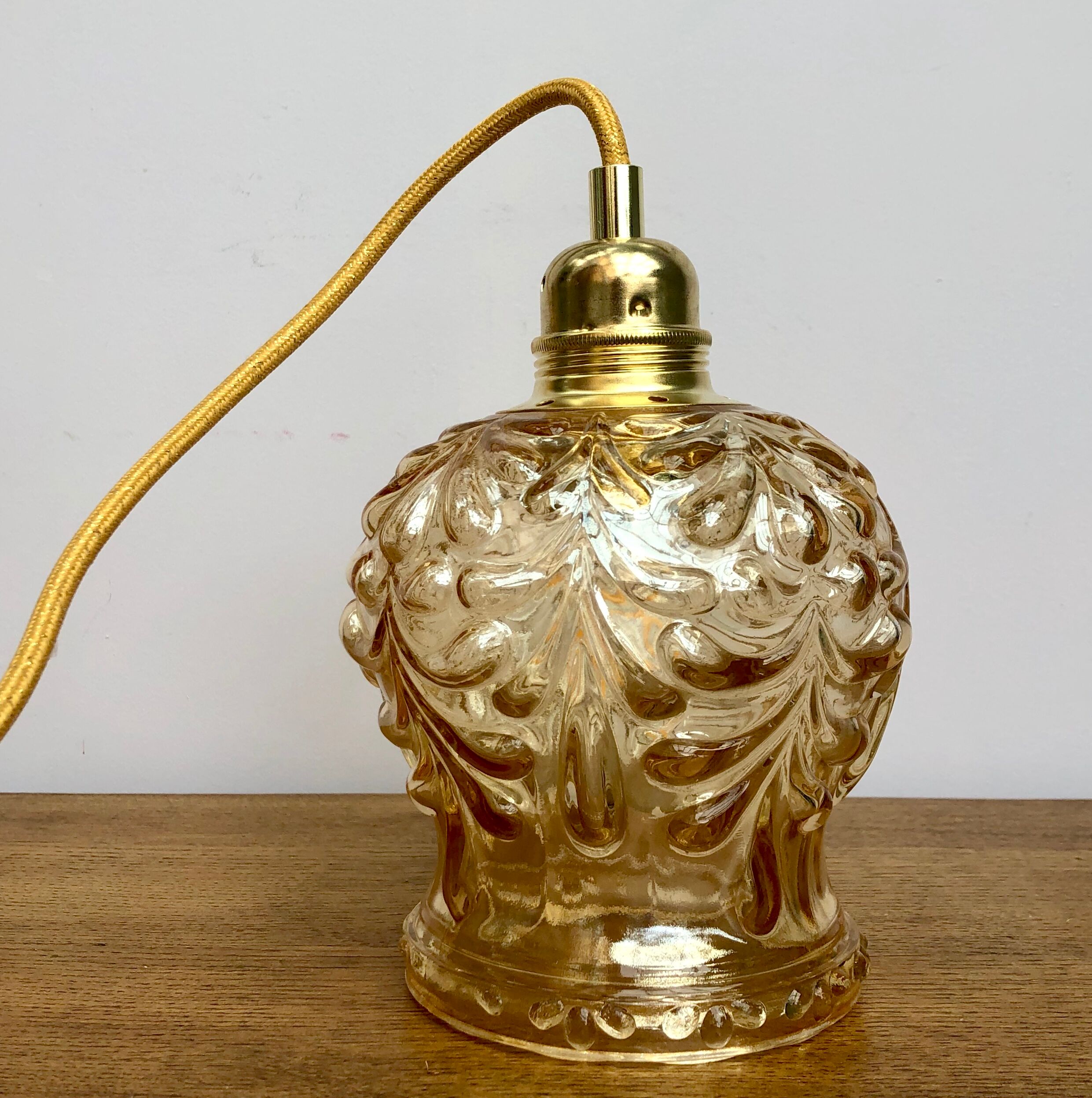 Vintage amber glass tulip walker