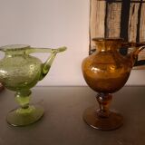 Deux bougeoirs en verre souffle biot