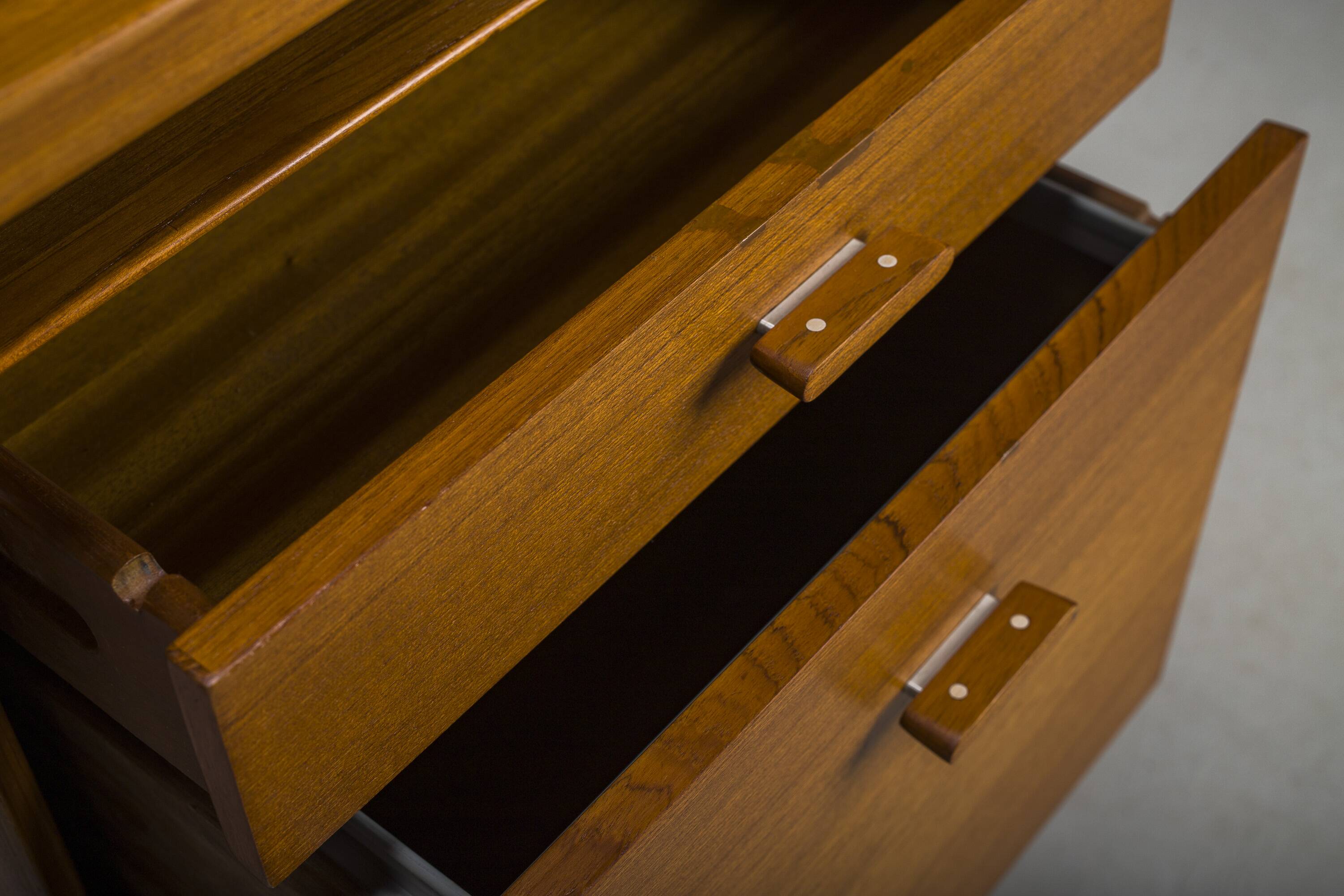 Model 207 Desk in Teak by Arne Vodder for Sibast, 1960s