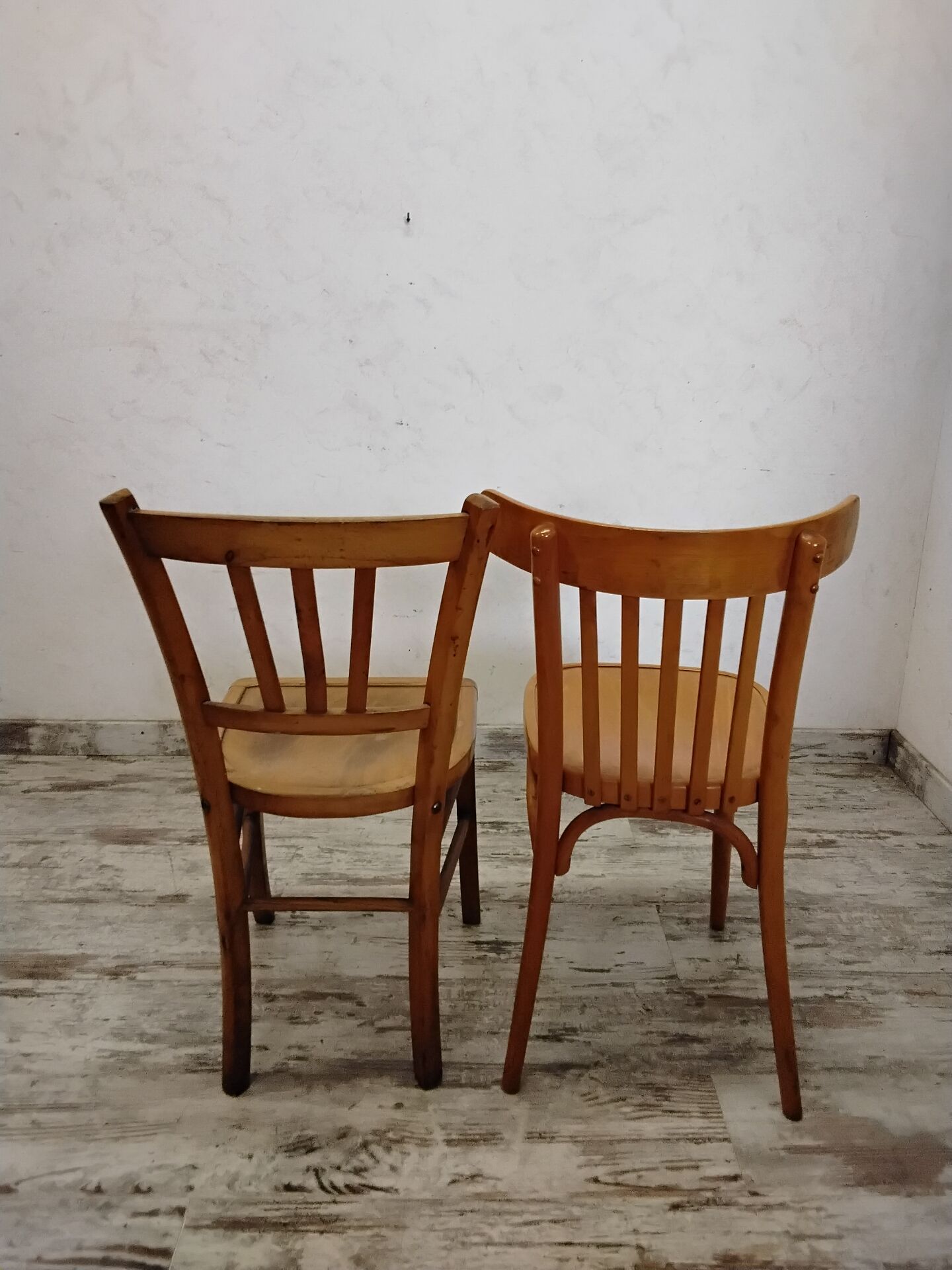 Set of 5 mismatched chairs in Baumann style