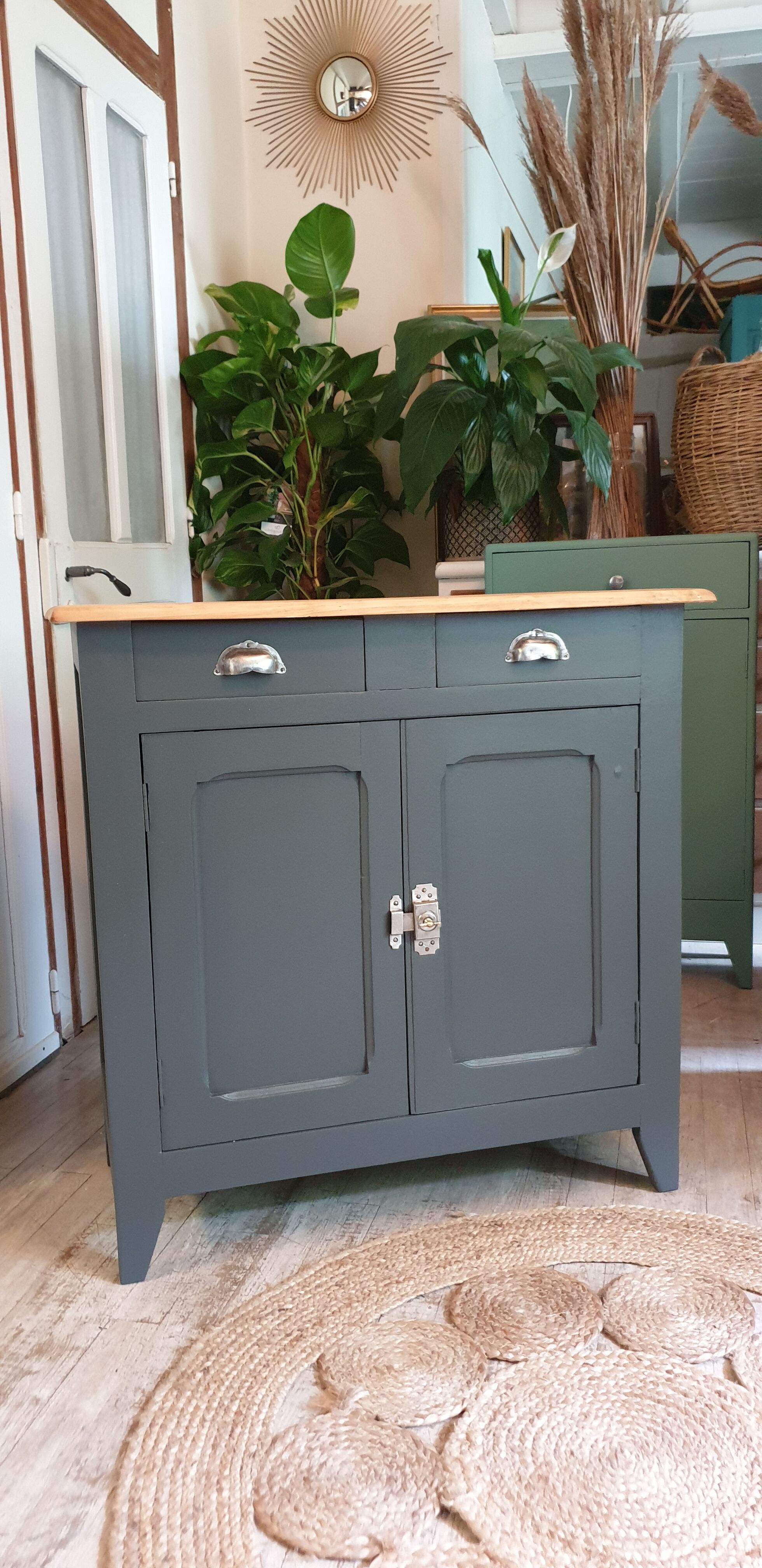 Grey Parisian buffet