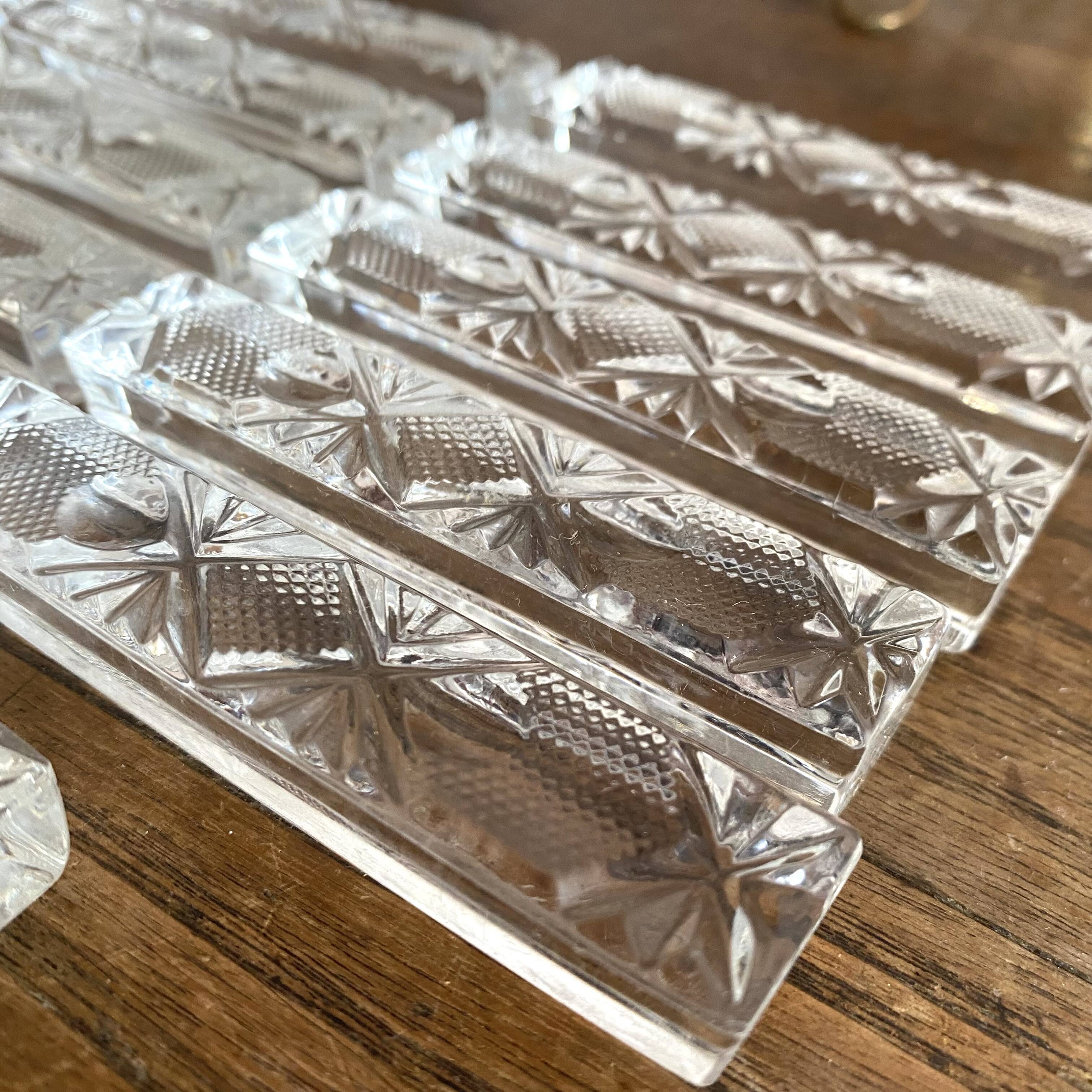 Porte-couteaux en verre moulé, années 50