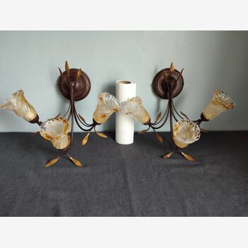 Pair of Italian wall lights in metal and vintage blown glass