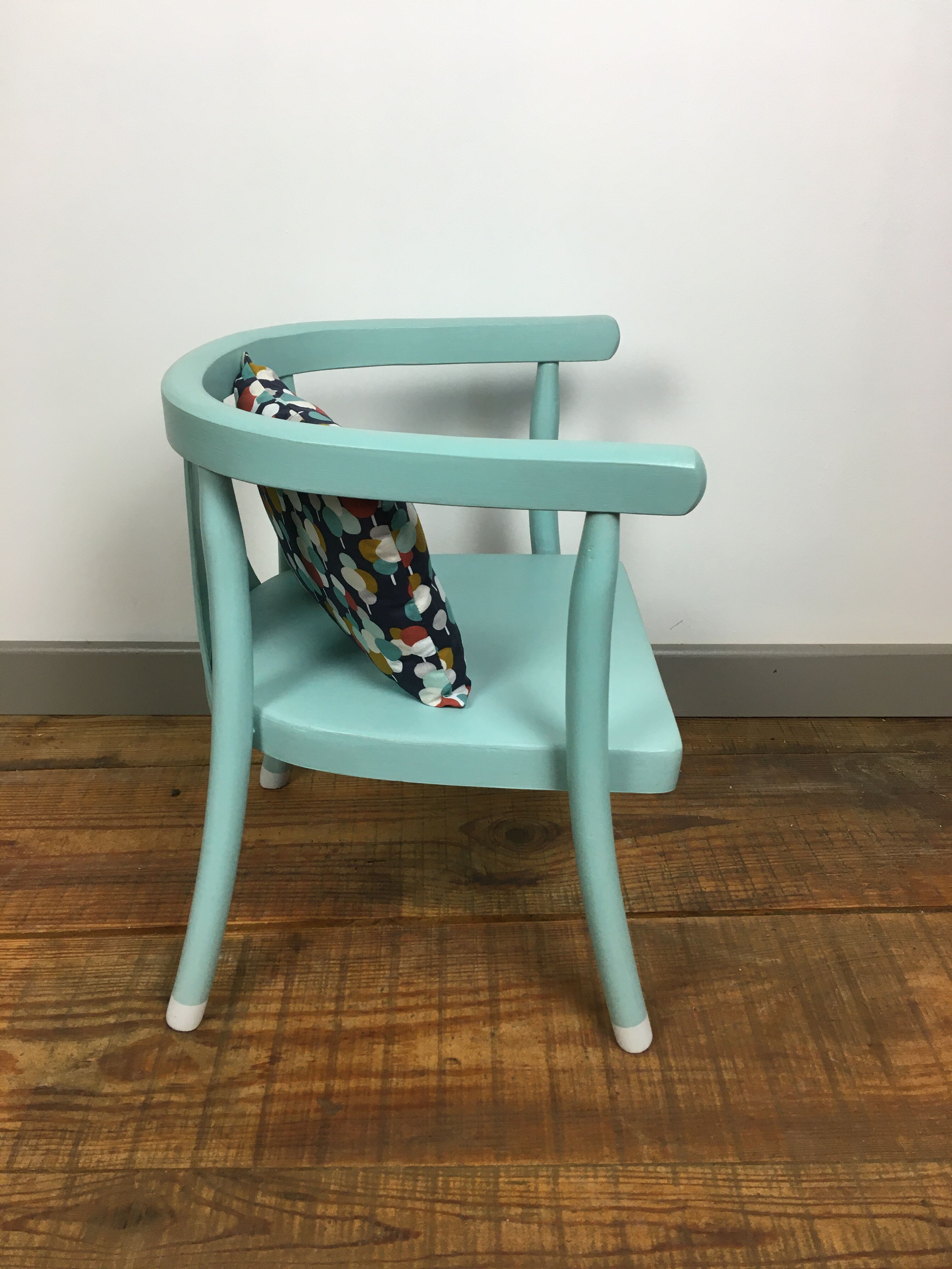 Baumann style children's chair