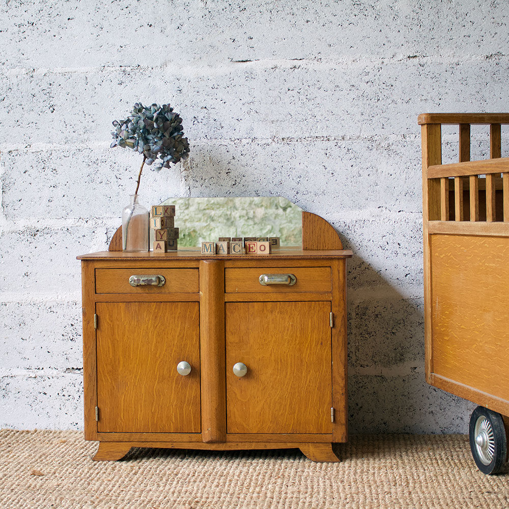 Child buffet, 1940's