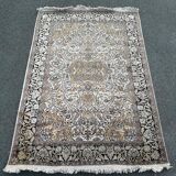 Persian rug in pure silk