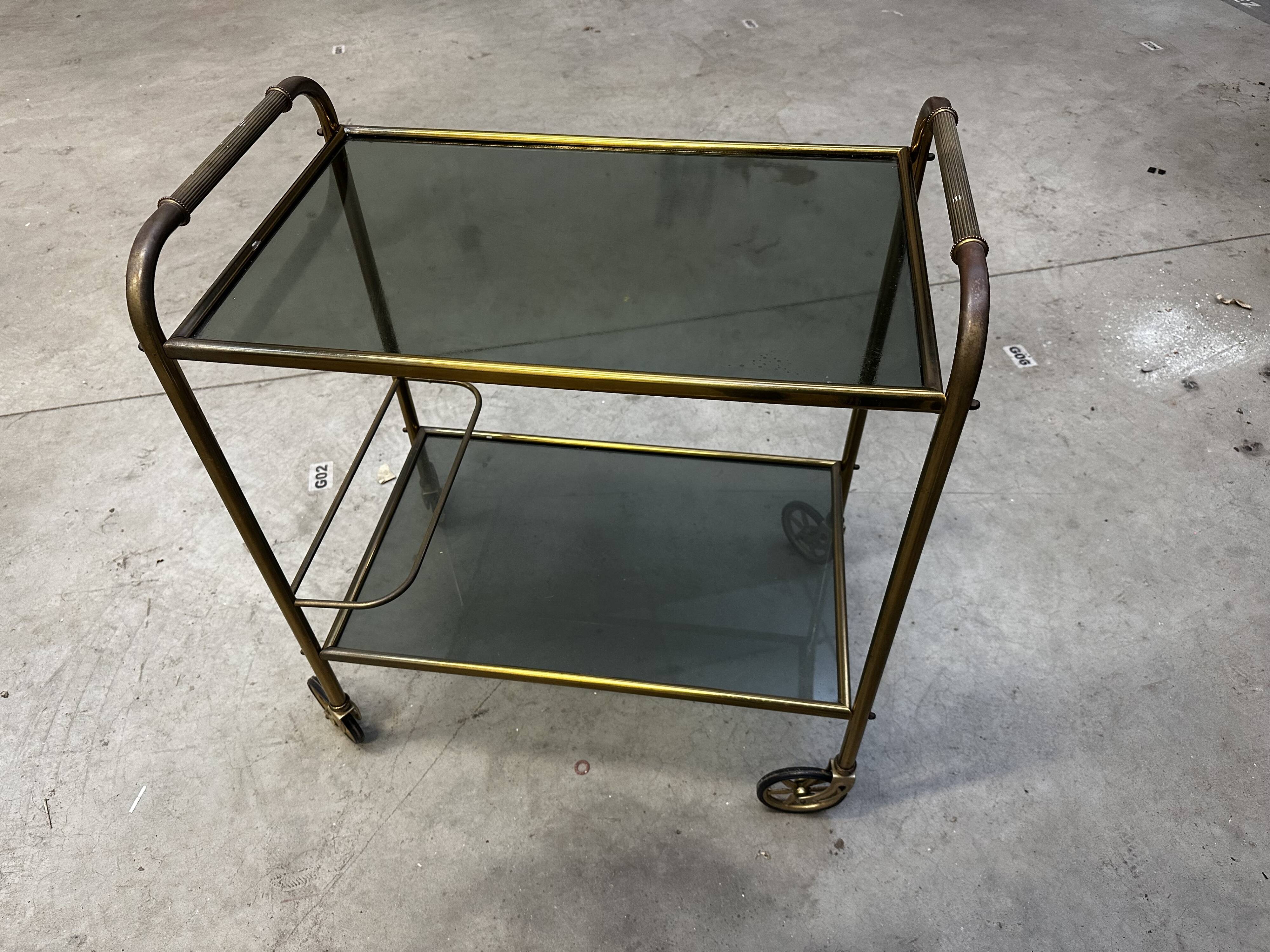 Vintage 70s serving trolley in gold metal and smoked glass