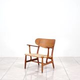 „CH22“ Lounge Chair by Hans J. Wegner for Carl Hansen & Son